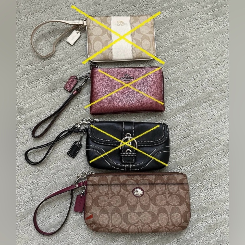 NWOT—Classic Coach wristlet/wallet - Picture 10 of 10